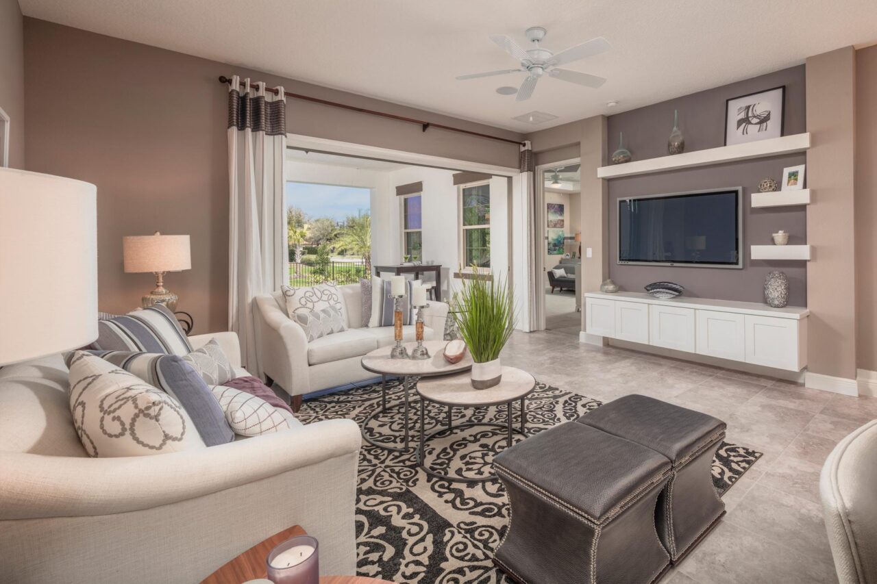 Casas Eagle Creek en LAKE NONA UTG Miami